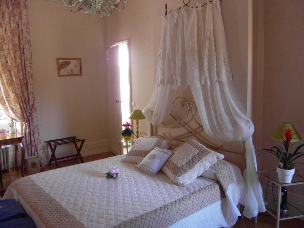 Château de La Rivière Bed and Breakfast La Riviere  Esterno foto